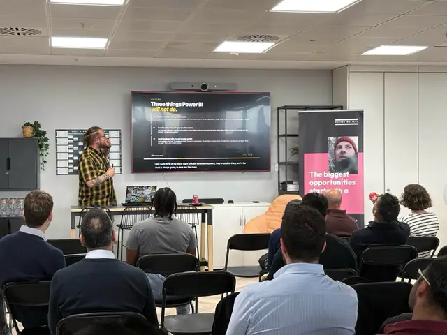 Duncan Boyne speaking at Birmingham Power BI User Group 2026